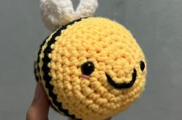 Seniors Build-Your-Own: Bee Plushie with Social Gifting | Time of Your Life