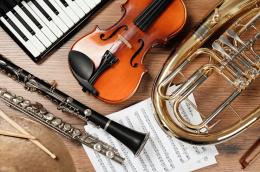 Winds Above The Sea – Hans Graf and He Ziyu